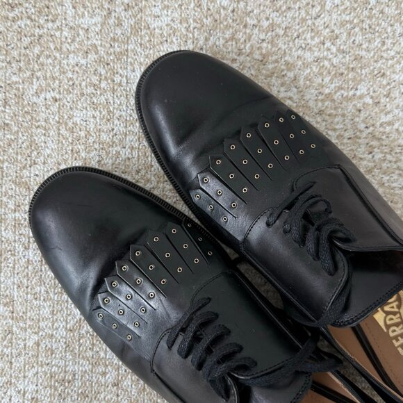 Ferragamo Leather (Fringe Trim Accent) Oxford Shoes - Picture 1 of 6